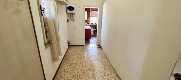 5 bedrooms Penthouse in Empoli, Italy No. 337023 16