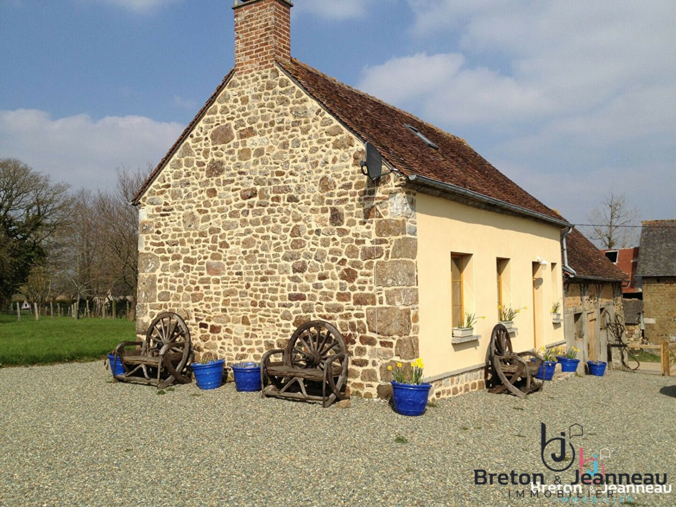 2 chambres Maison à Orne, France No. 354987