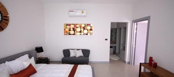 3 bedrooms Cafe / restaurant in Hua Hin, Thailand No. 7394 5