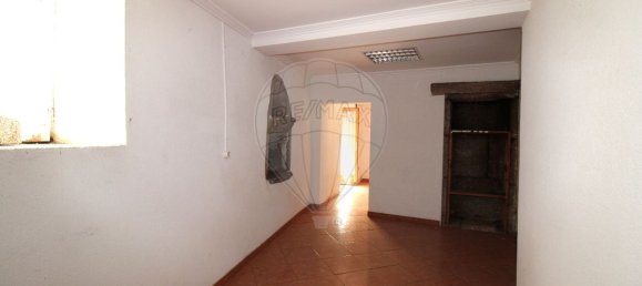 4 bedrooms House in Sernancelhe, Portugal No. 163934 12