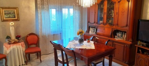 4-Zimmer Wohnung in Messina, Italy, Nr. 51841 9