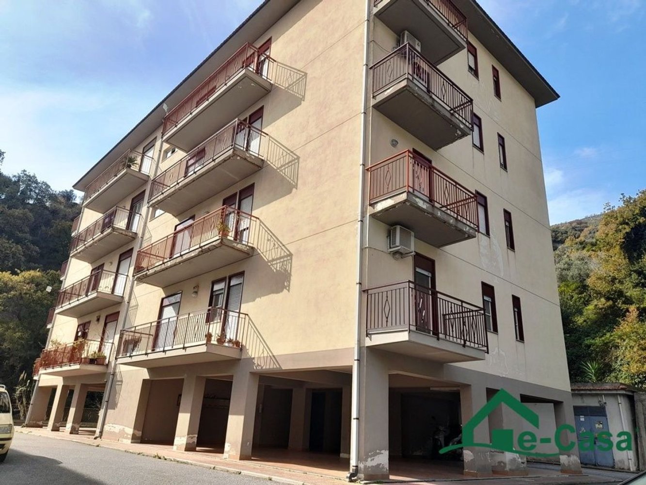 4-Zimmer Wohnung in Messina, Italy, Nr. 51841