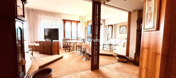 5 rooms Apartment in Florence, Italy No. 44526 6