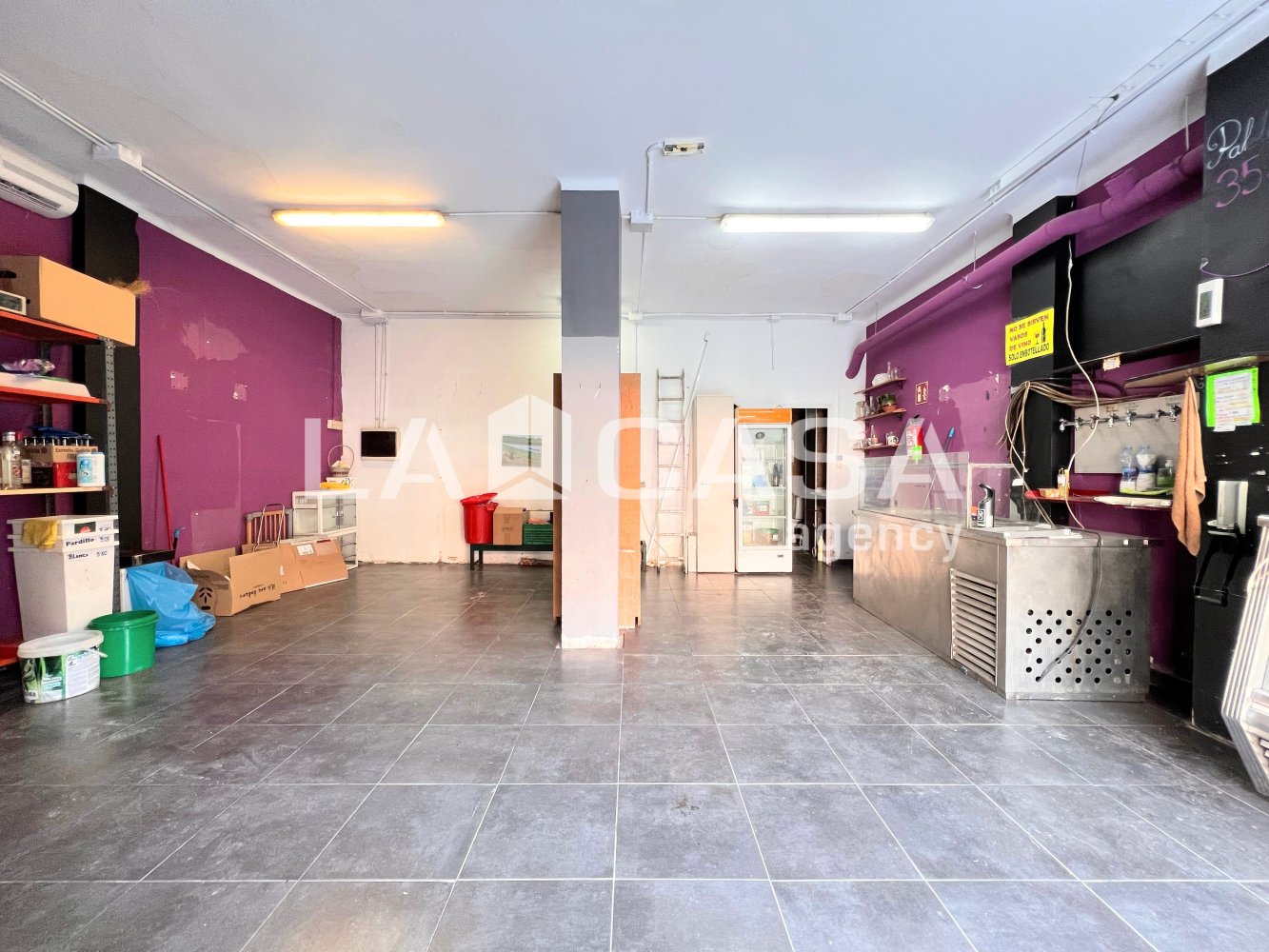 Gewerbliche Immobilie in Badalona, Spain 51m², Nr. 279456