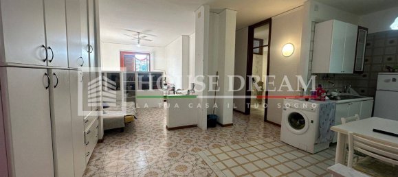 1 bedroom Apartment in La Maddalena, Italy No. 325949 11