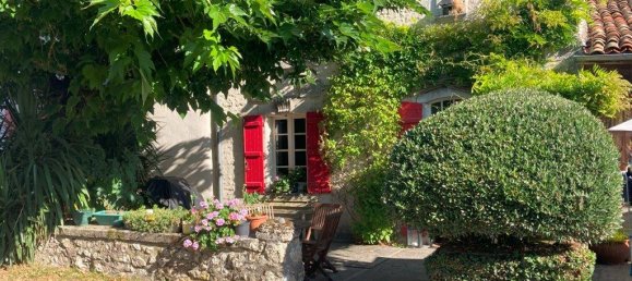 7 chambres Propriété commerciale à Poullignac, France No. 1844 2