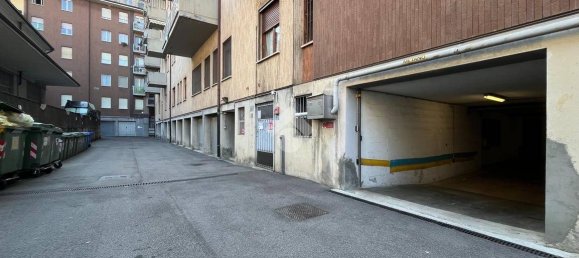  مستودع في Bergamo, Italy 315متر مربع رقم 184169 3