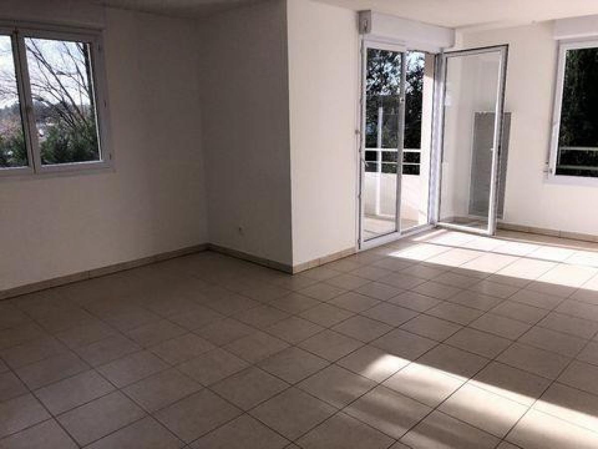 3 bedrooms Condo in Grabels, France No. 24368