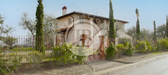 6 bedrooms Villa in Palaia, Italy No. 54576 3