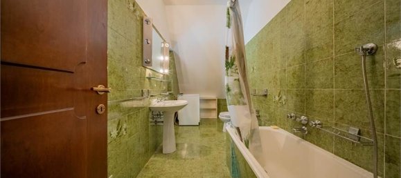 2 bedrooms Penthouse in Chiavenna, Italy No. 297178 30