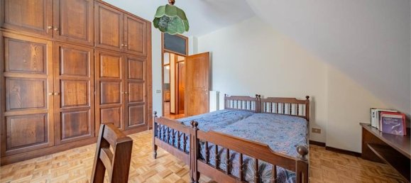 2 bedrooms Penthouse in Chiavenna, Italy No. 297178 37