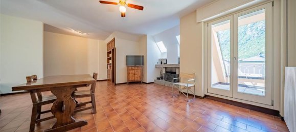 2 bedrooms Penthouse in Chiavenna, Italy No. 297178 10