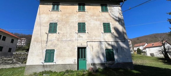 Casa de 12 habitaciónes en Urbe, Italy No. 169813 4