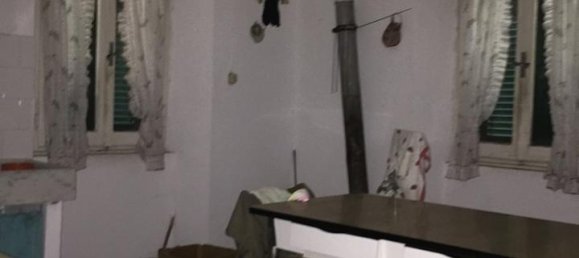 Casa de 12 habitaciónes en Urbe, Italy No. 169813 10