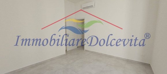 2 bedrooms Apartment in Florence, Italy No. 375632 8