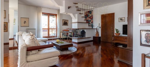 4-Zimmer Doppelhaus in Busto Arsizio, Italy, Nr. 138022 6