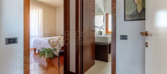 4-Zimmer Doppelhaus in Busto Arsizio, Italy, Nr. 138022 21