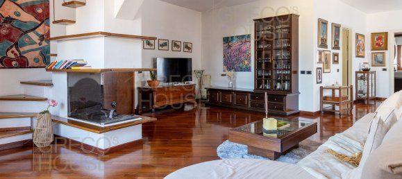 4-Zimmer Doppelhaus in Busto Arsizio, Italy, Nr. 138022 7