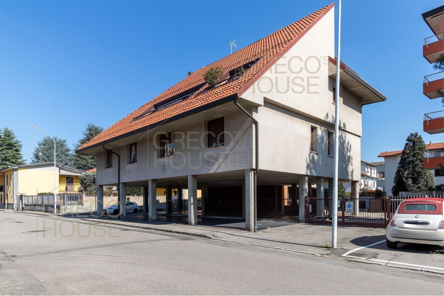 4-Zimmer Doppelhaus in Busto Arsizio, Italy, Nr. 138022