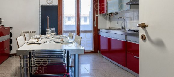 4-Zimmer Doppelhaus in Busto Arsizio, Italy, Nr. 138022 13