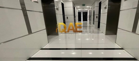 1180m² Office in Business Bay, UAE No. 6265 4