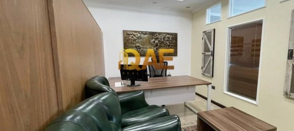 1180m² Office in Business Bay, UAE No. 6265 8