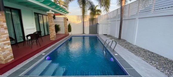 3 bedrooms Villa in Pattaya, Thailand No. 24409 9