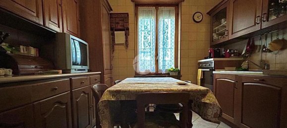 Apartamento de 4 divisões em Turin, Italy N.º 230954 6