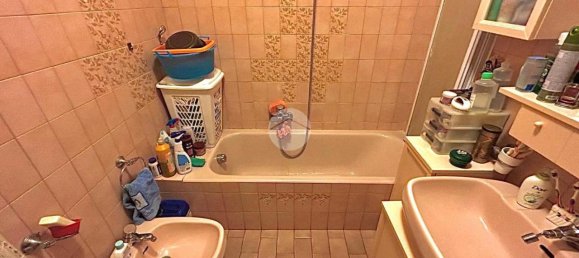 Apartamento de 4 divisões em Turin, Italy N.º 230954 18