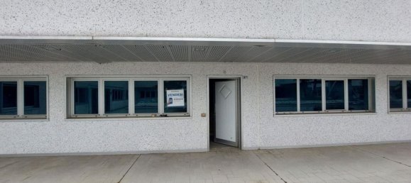 204m² Commercial property in Castel Maggiore, Italy No. 375079 9