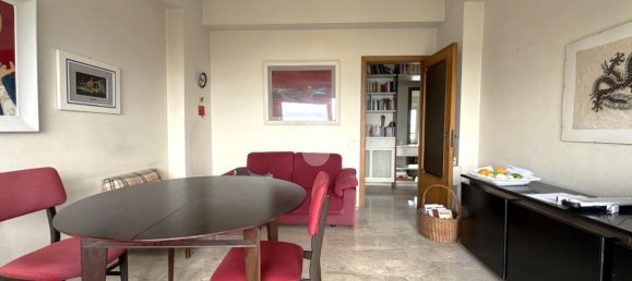 6 rooms Apartment in Messina, Italy No. 9187 68