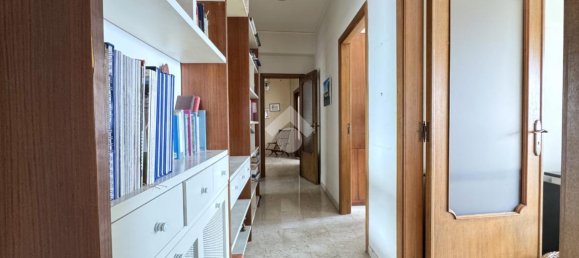 6 rooms Apartment in Messina, Italy No. 9187 71