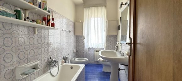 6 rooms Apartment in Messina, Italy No. 9187 91