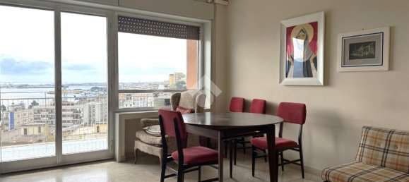 6 rooms Apartment in Messina, Italy No. 9187 67