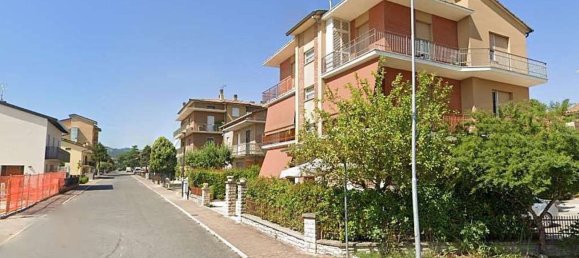 4 bedrooms Apartment in Marsciano, Italy No. 333314 22