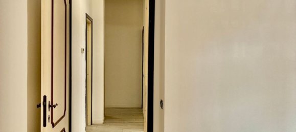 4 Schlafzimmer Wohnung in Rome, Italy, Nr. 326719 13