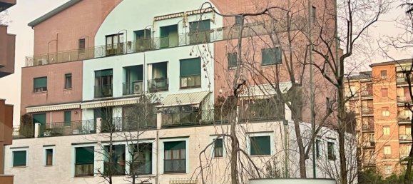 3 rooms Penthouse in Monza, Italy No. 32881 3