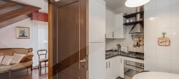 3 rooms Penthouse in Monza, Italy No. 32881 23