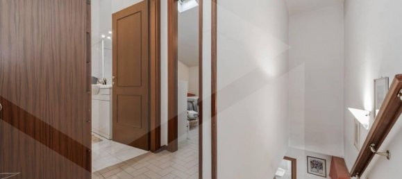 3 rooms Penthouse in Monza, Italy No. 32881 41