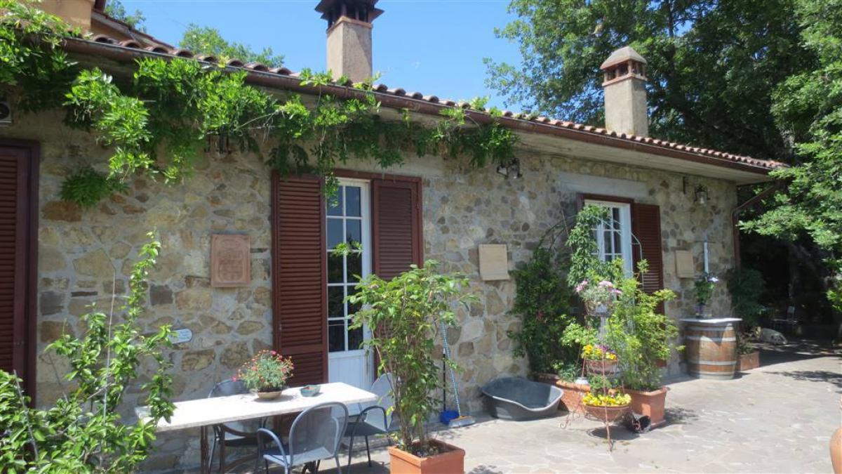 4 bedrooms Villa in Castelnuovo Berardenga, Italy No. 831