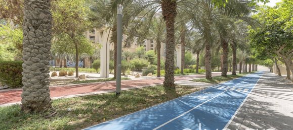 Apartamento de 2 dormitorios en Palm Jumeirah, UAE No. 94143 2