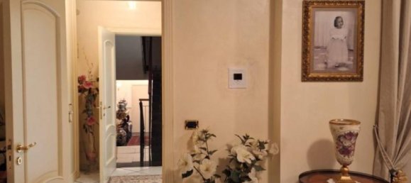 Edificio en Frattamaggiore, Italy 366 m² No. 315827 12