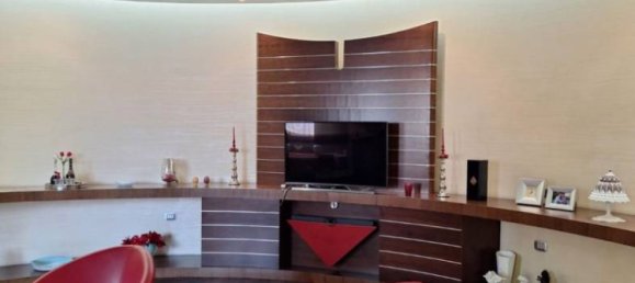 Edificio en Frattamaggiore, Italy 366 m² No. 315827 6