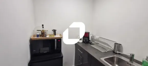 Офис 102м² в Бюсси-Сен-Жорж, Франция № 302392 7