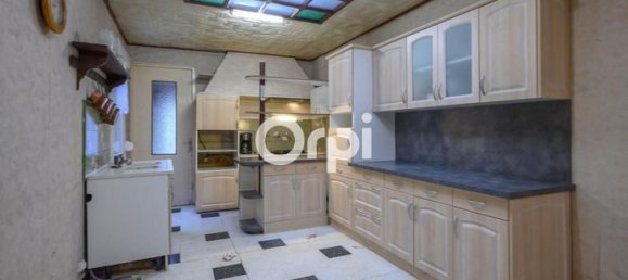 2 bedrooms House in Saint-Amand-les-Eaux, France No. 281617 3