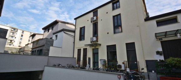 2-Zimmer Wohnung in Milan, Italy, Nr. 241862 38