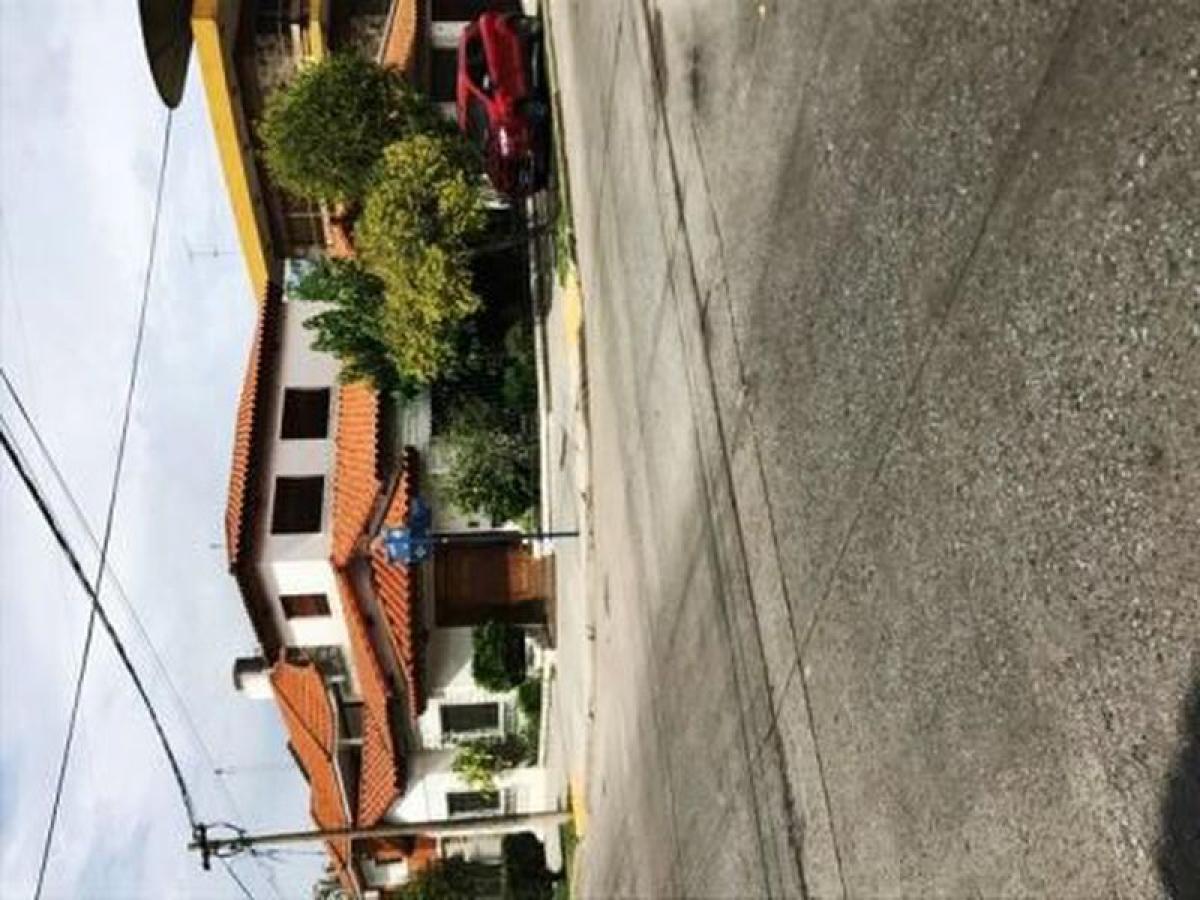 3 bedrooms House in Bermudez, Argentina No. 7905