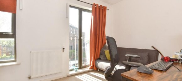 2 Schlafzimmer Haus in Essex, United Kingdom, Nr. 4153 8