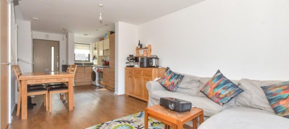 2 Schlafzimmer Haus in Essex, United Kingdom, Nr. 4153 10