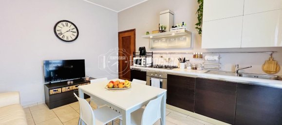 3-salle Appartement à Lonate Pozzolo, Italy No. 155466 7